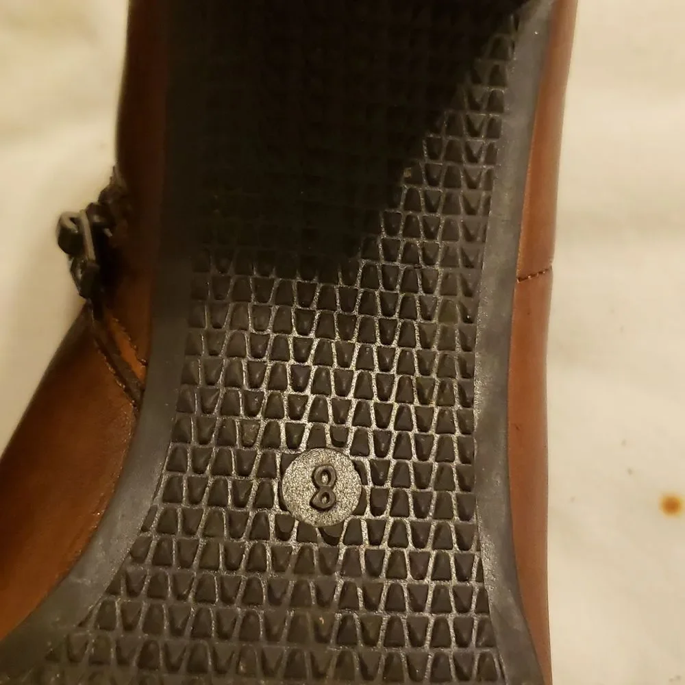 Maripe size 8 womens shoes - Picture 9 of 9